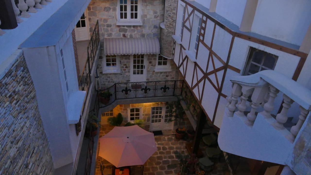 Residence Hoteliere Oceane Ломе Экстерьер фото